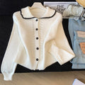 Single breasted long sleeved sweater