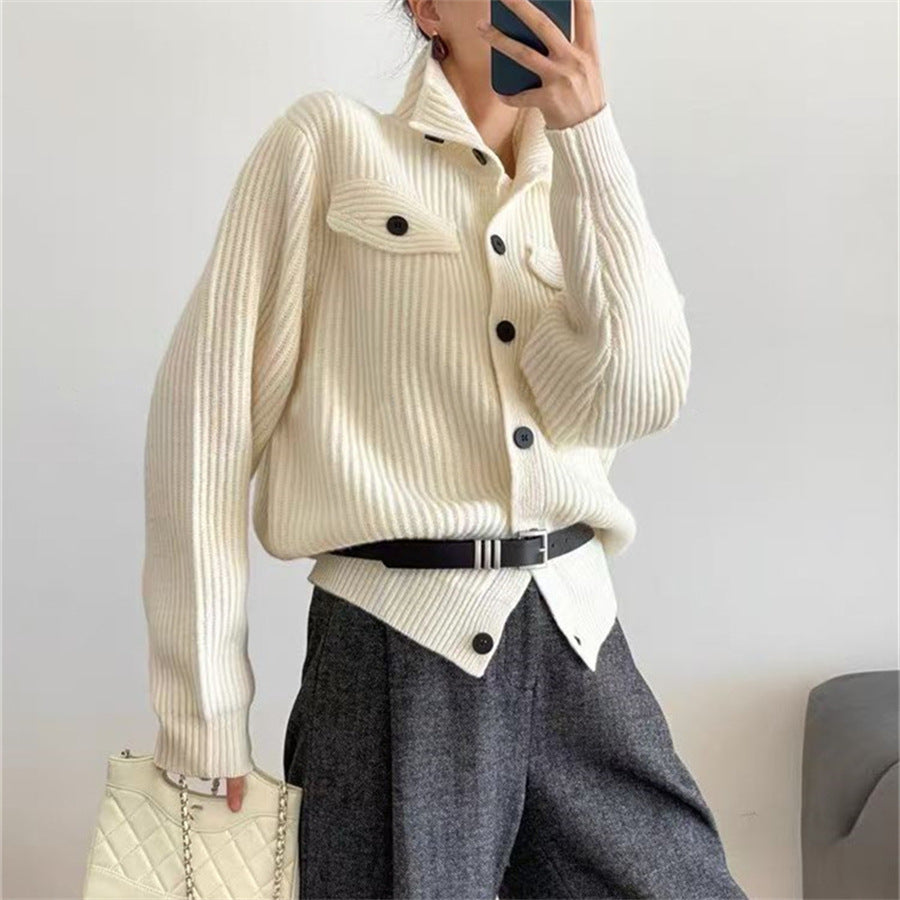 Single breasted sweater
